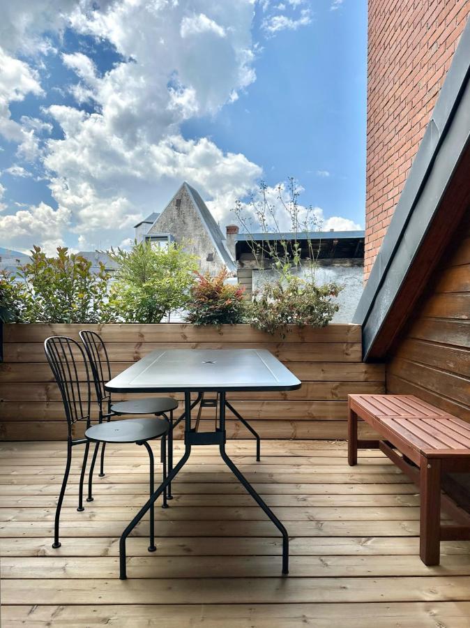 Ecrin De Calme Avec Terrasse Apartment Chambery Exterior photo